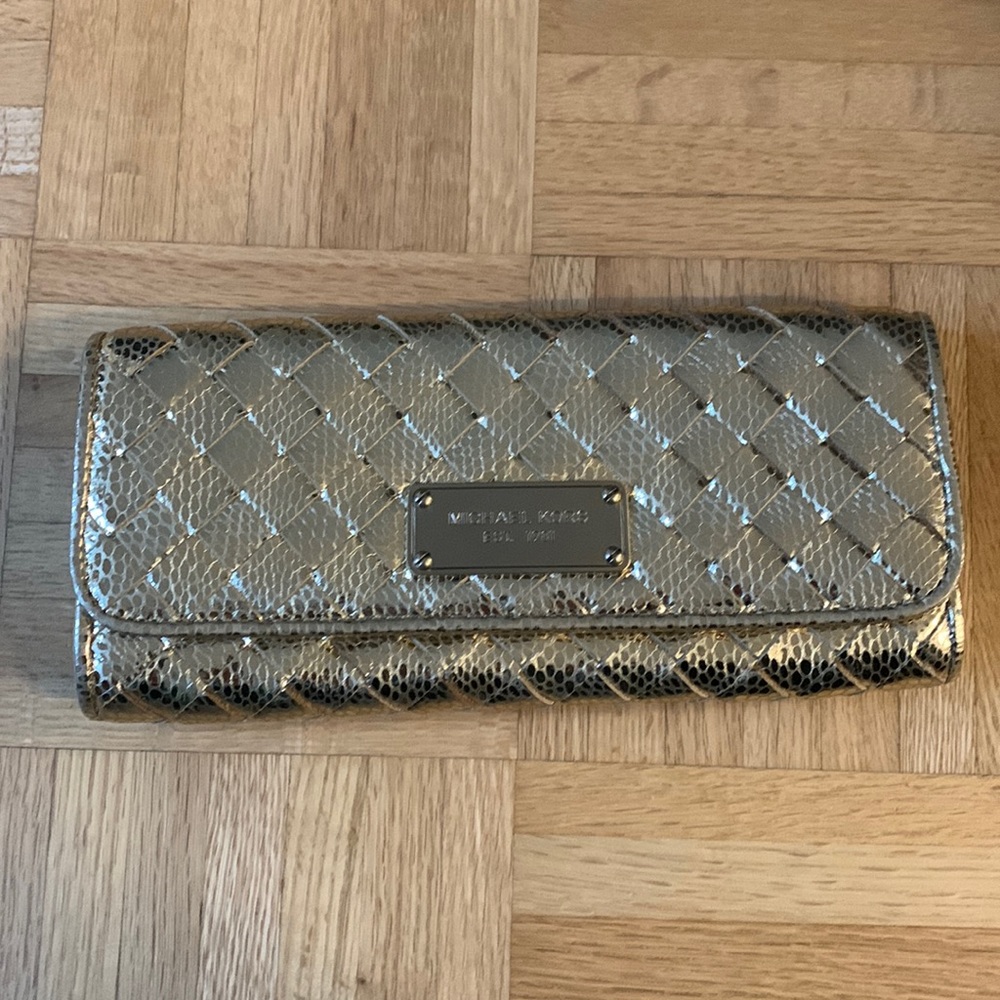 Michael Kors Gold Leather clutch